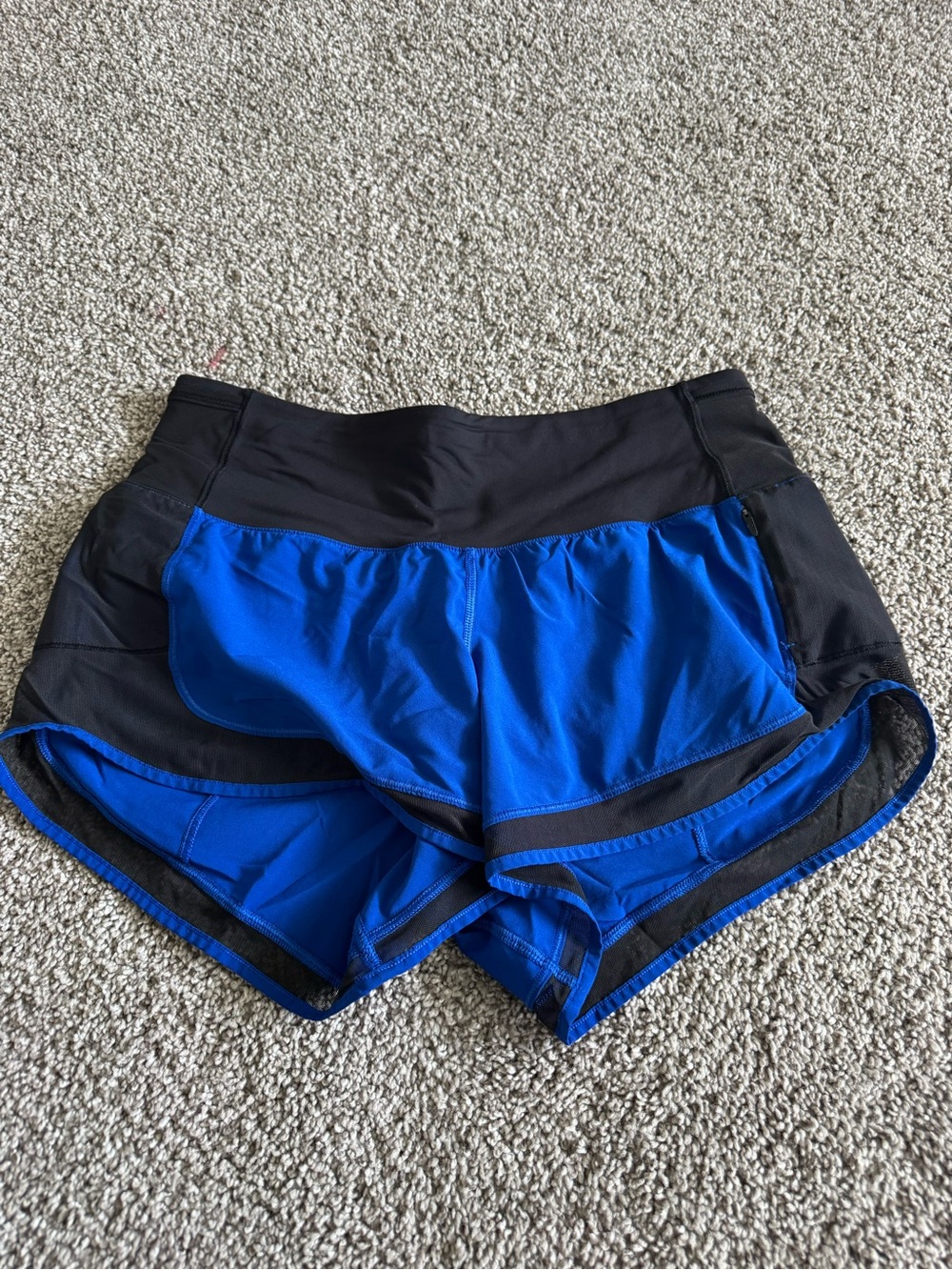 lululemon athletica Black and Royal Blue Layered Running Shorts Sz 4